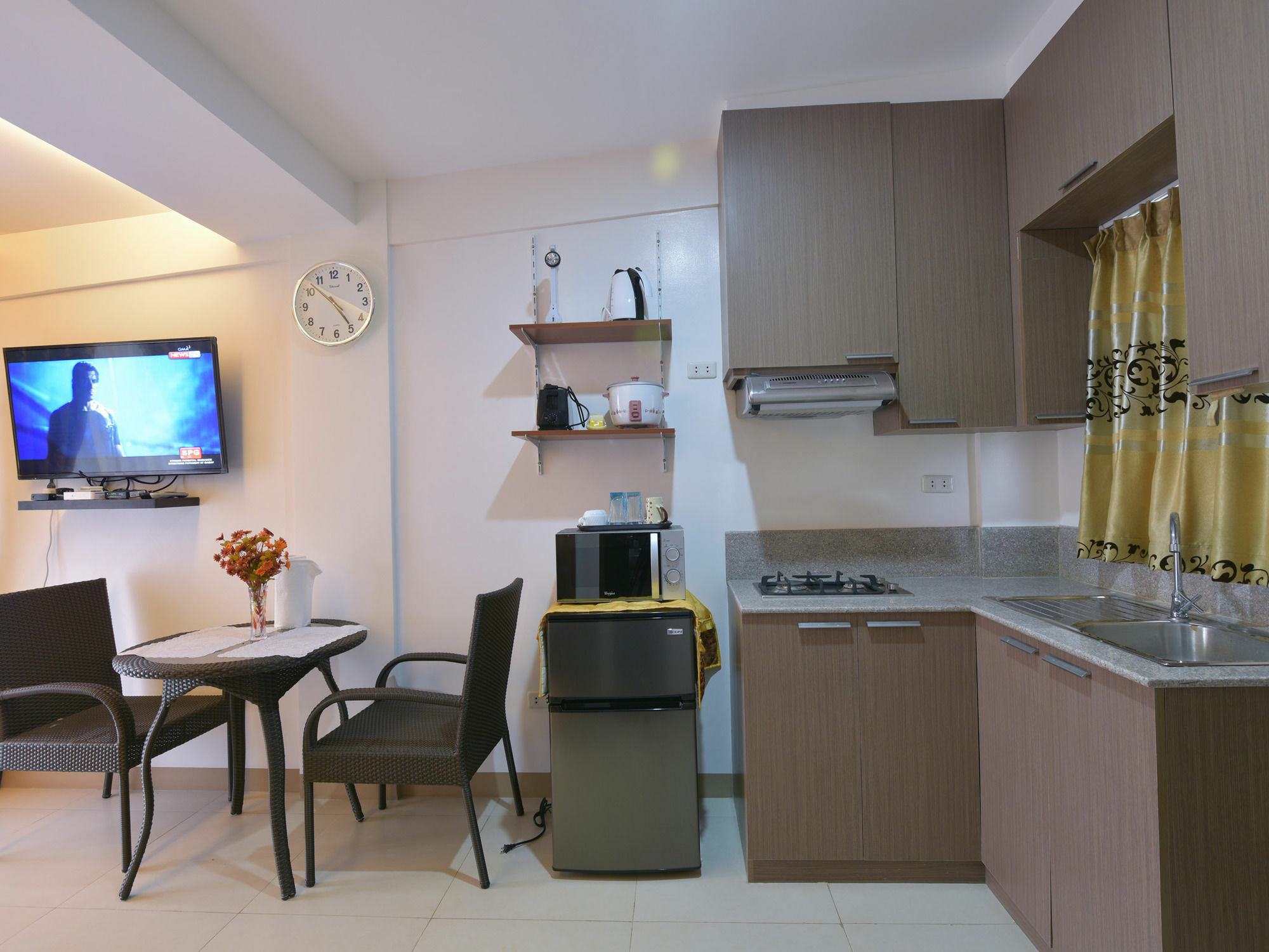Anahaw Apartments Whitebeach Manoc-Manoc Εξωτερικό φωτογραφία