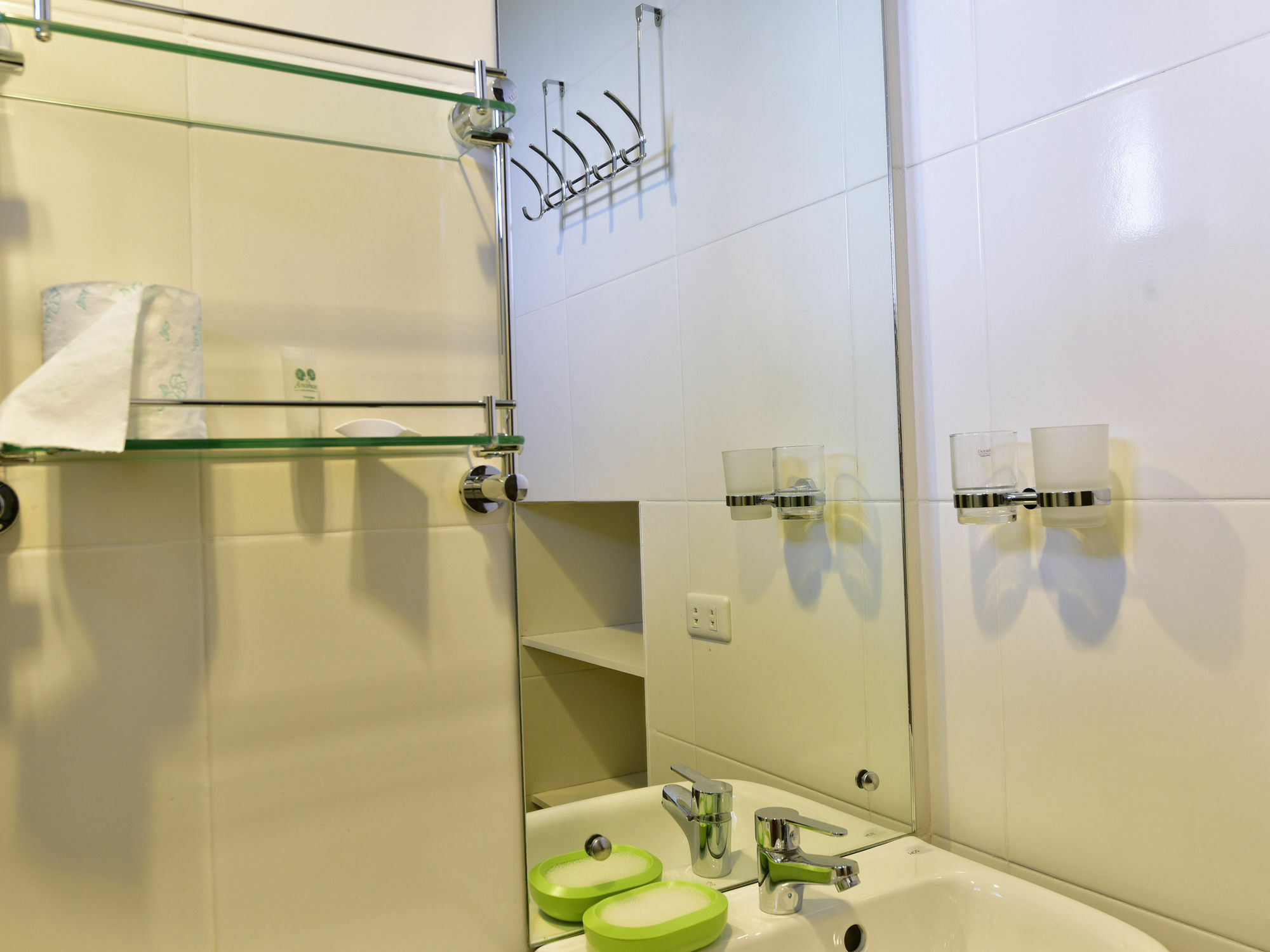 Anahaw Apartments Whitebeach Manoc-Manoc Εξωτερικό φωτογραφία