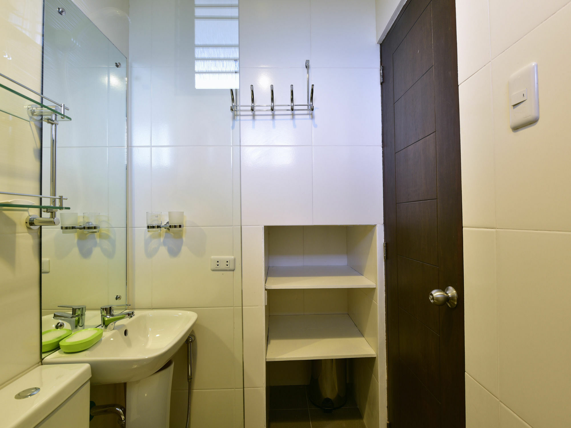 Anahaw Apartments Whitebeach Manoc-Manoc Εξωτερικό φωτογραφία